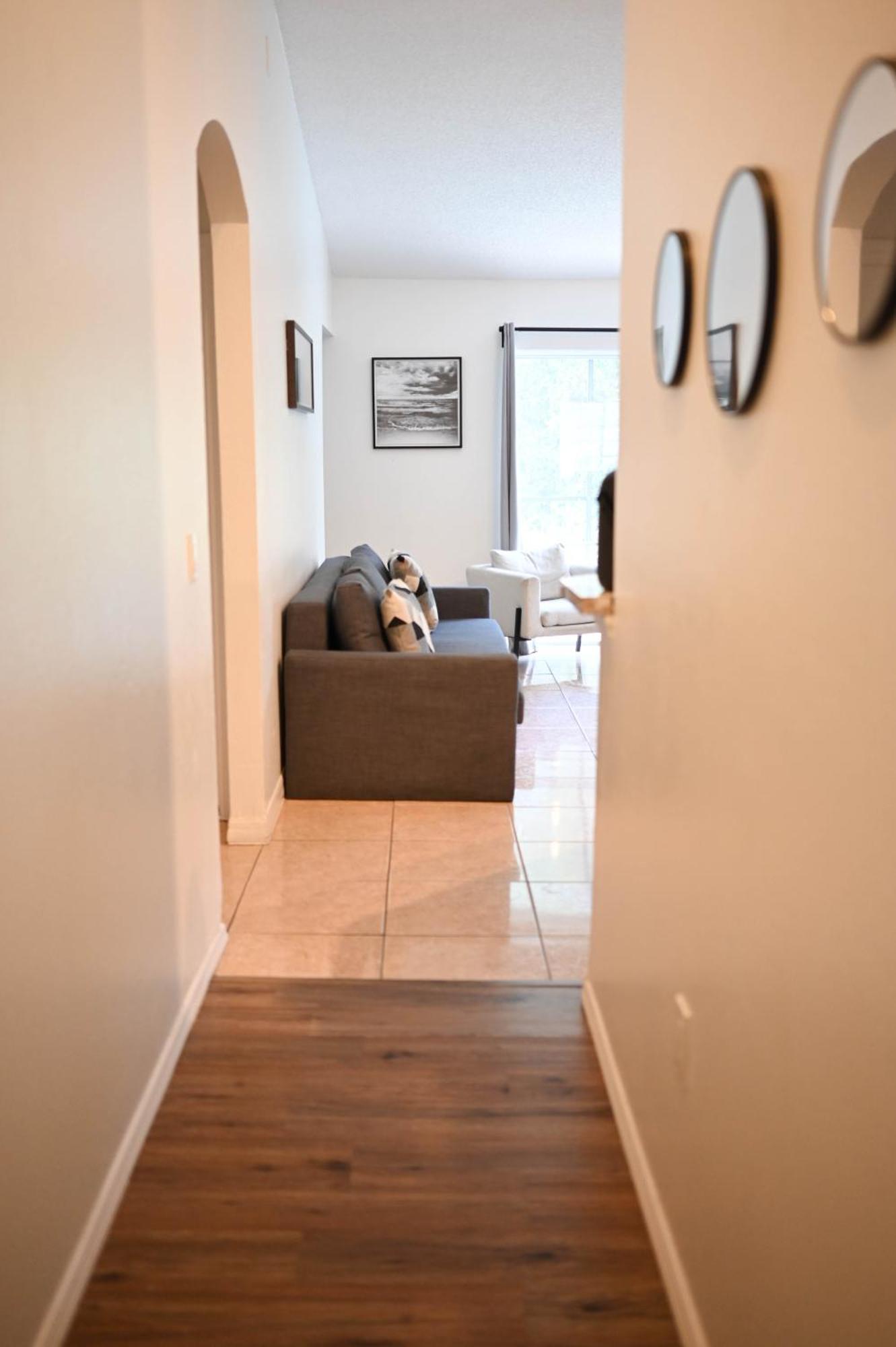 Home Away From Home Close To Parks - Pet Friendly Davenport Exterior photo